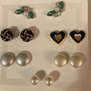 Bundle of Multi-Color Earring Set.